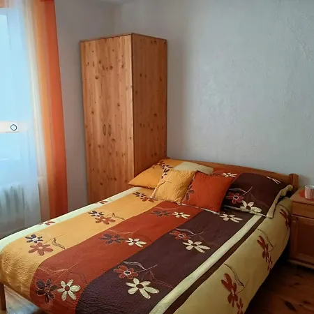 W Centrum Mikolajek Konukevi 3*
